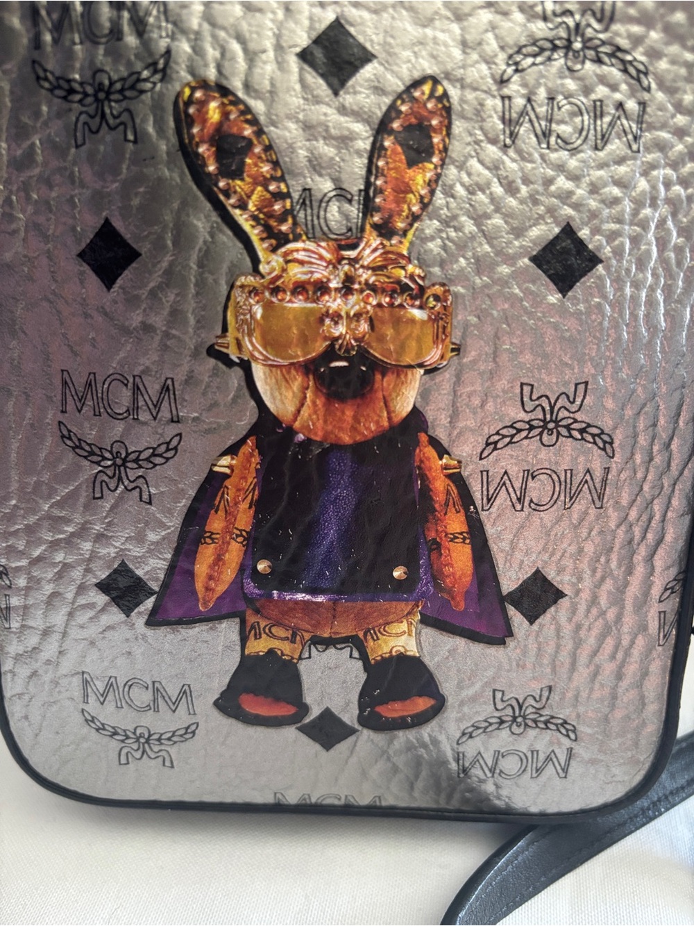 Mcm limited year of the bunny crossbody - Picture 4 of 17